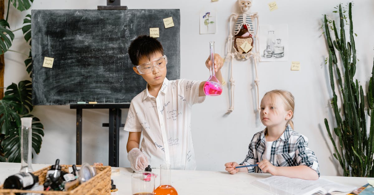 découvrez l'importance de la pensée critique dans la prise de décisions, le développement personnel et la résolution de problèmes. apprenez des techniques pour améliorer votre capacité à analyser les informations de manière objective et à argumenter efficacement.