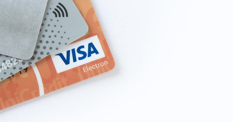 Accès nomade et carte bleue à la Banque Postale : le guide 2026